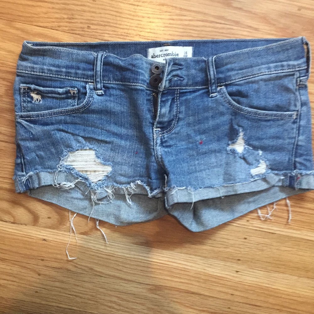 Abercrombie jean shorts!!!